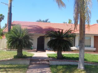 1022 N Sunset Cir, Rialto, CA 92376