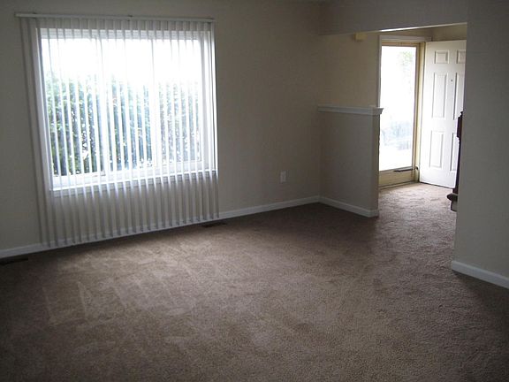 5th image of 18513 E Twelve Mile Rd #18515-12