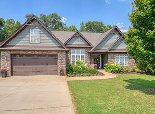 173 Colfax Dr, Boiling Springs, SC 29316