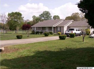 78 Julie Dr, Lexington, AL 35648