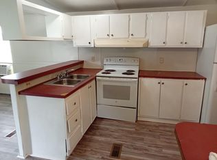 2504 Winston Churchill Dr, Hopewell, VA 23860