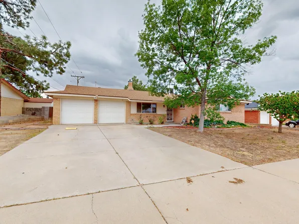 8506 Las Camas Rd NE, Albuquerque, NM 87111