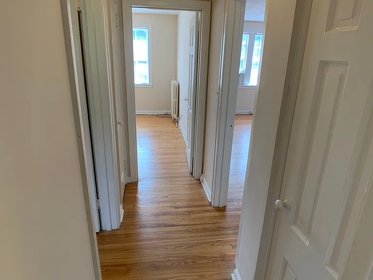 2848 Thornhill Rd — Photo 29