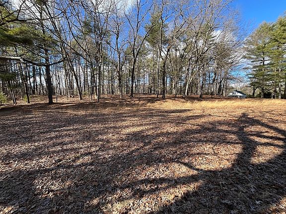 3rd image of 723-723 Ryan Rd Lot B