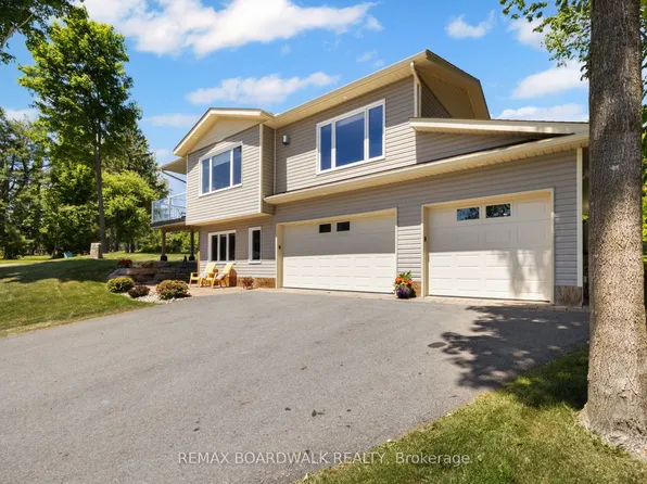 156 Dunlop Cres, Drummond/north Elmsley, ON K7C 4K8