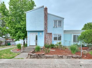 2689 SW 17th Pl, Gresham, OR 97080