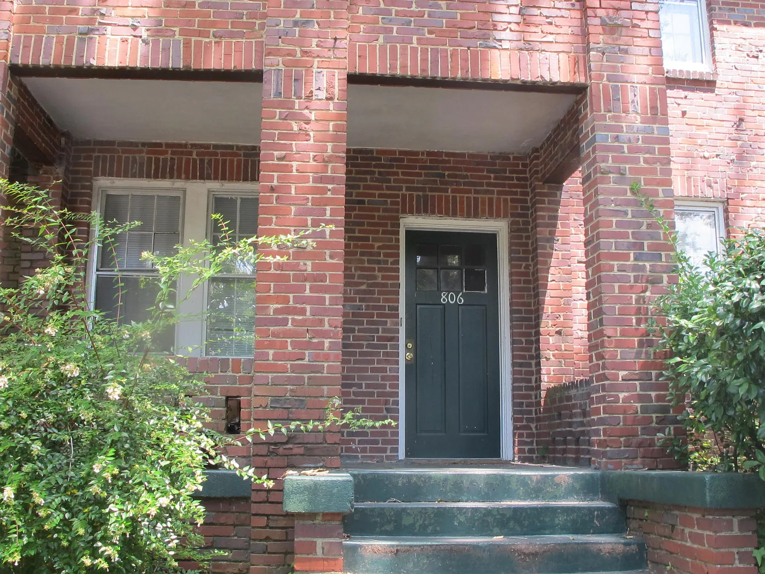 2 bed, 1500 sqft, $1,600 — Photo 2