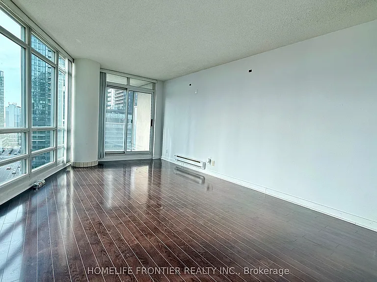 381 Front St W #1608 — Photo 16