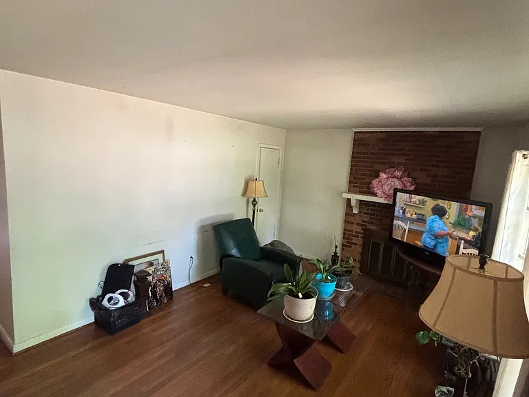 145 W Park Dr — Photo 5