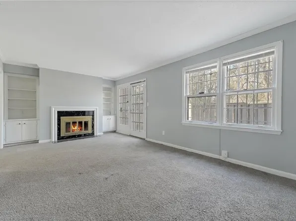 156 Glen Acres Ct, Decatur, GA 30035