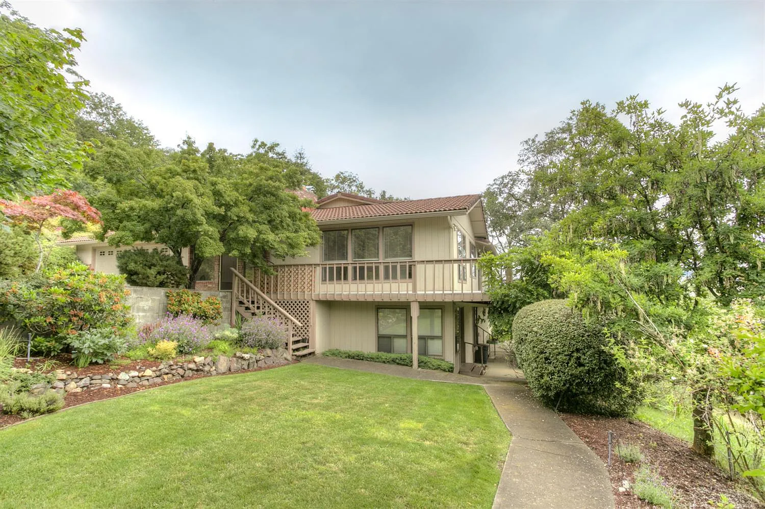 351 Wimer St photo 1