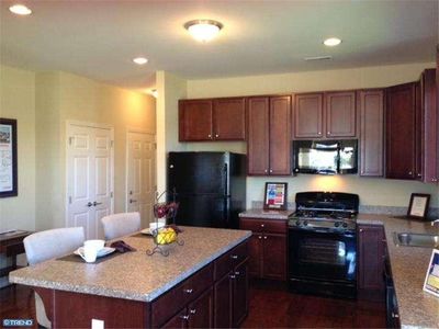 15040 Dahlia Dr, Philadelphia, PA, 19116