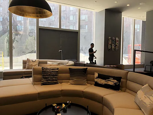 Rented by Gulia Wang, LREB | media 66
