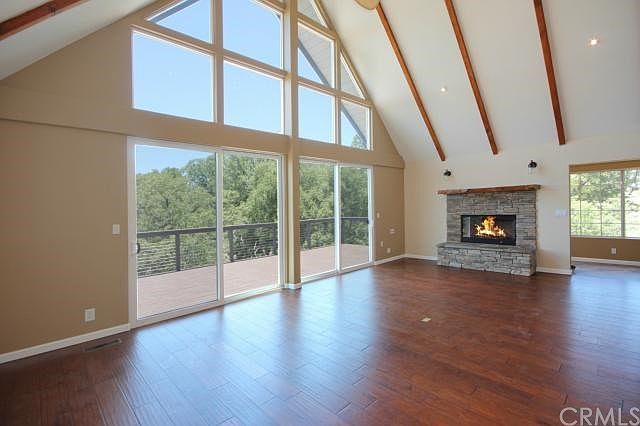 1st image of 27435 Alpen Dr
