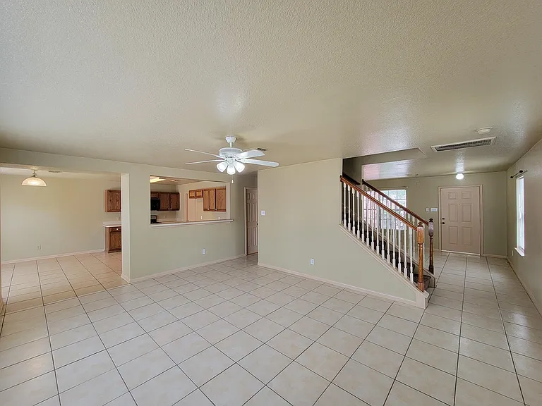 21807 Aspen Mist Ln — Photo 12