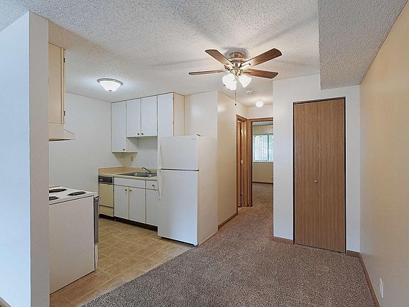 4th image of 4615 Prescott Ave #1X1