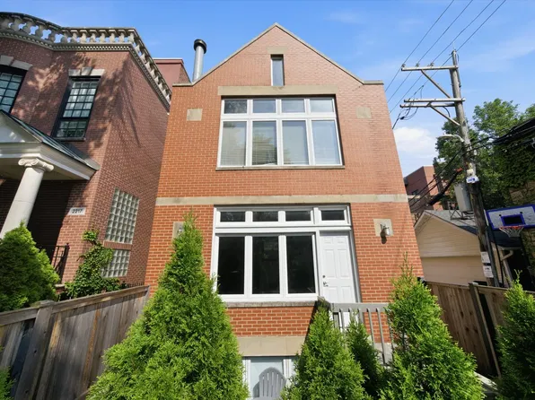 2215 N Wayne Ave #A, Chicago, IL 60614