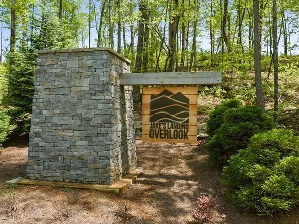 21 Lake Top Ln #21, Ellijay, GA 30540