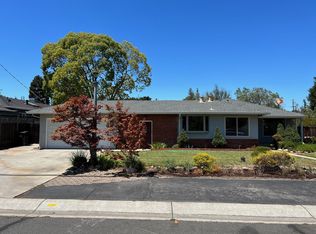 494 Panchita Way, Los Altos, CA 94022