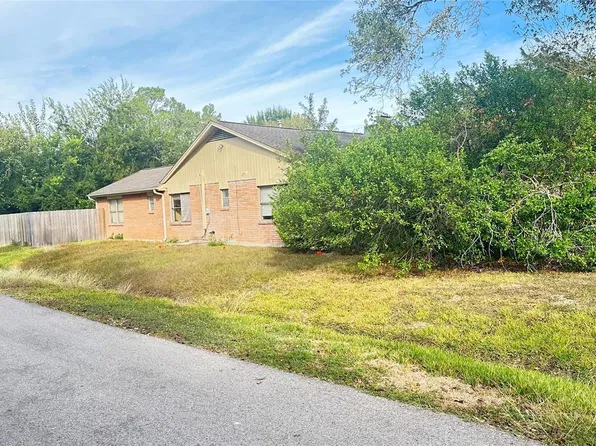 1801 Parana Dr, Houston, TX 77080