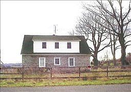 2nd image of 61 Haytown Rd