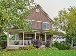 310 Parkstone Dr, Cary, IL 60013
