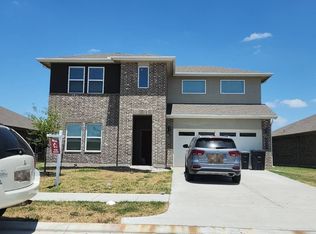 8039 Black Forest Ln, Rosharon, TX 77583