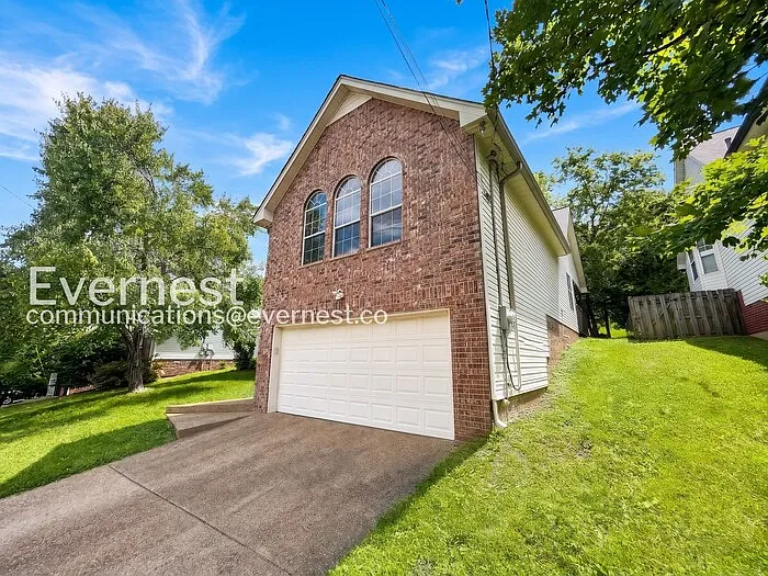 1813 Bryce Cir — Photo 2