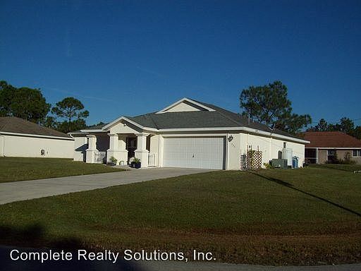 1st image of 373 Clairidge Cir