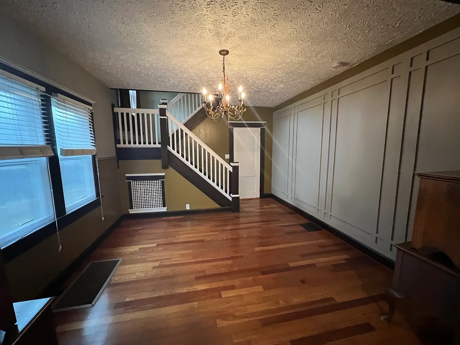 2 bed, 1.5 bath, $1,800 — Photo 3