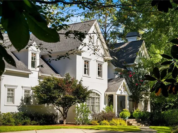 4150 Harris Trl NW, Atlanta, GA 30327