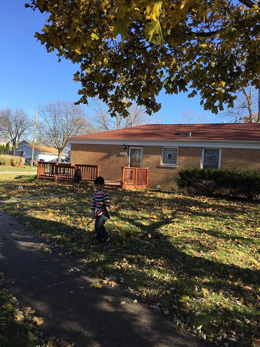 12001 Elm Dr photo 1