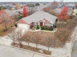 99 Briar Ln, Waxahachie, TX 75165