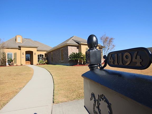 2nd image of 41194 Bayou Segnette Ave