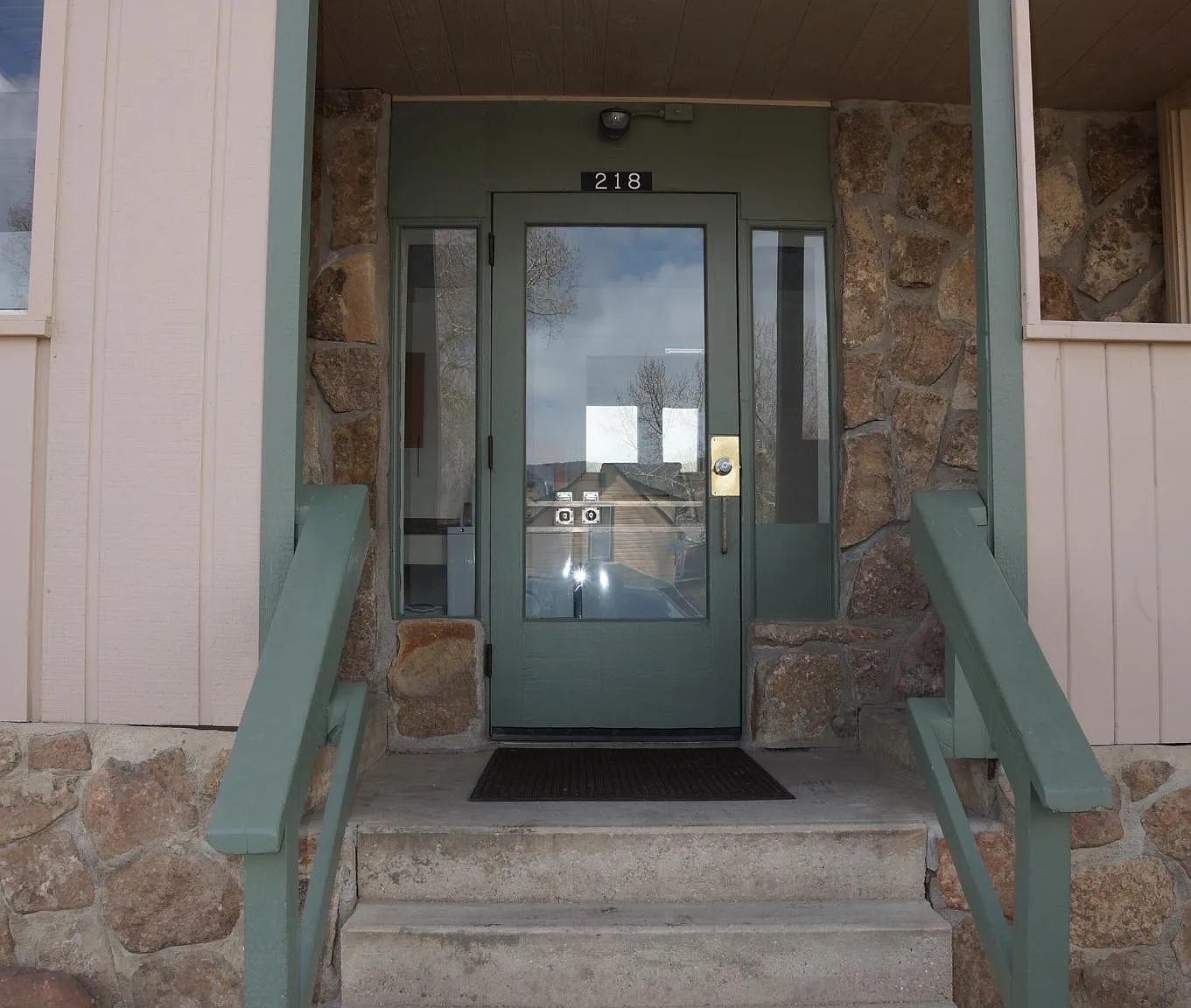 Grand Ave, Hot Sulphur Springs — Photo 3