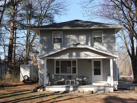 2nd image of 4601 Potter Ave SE