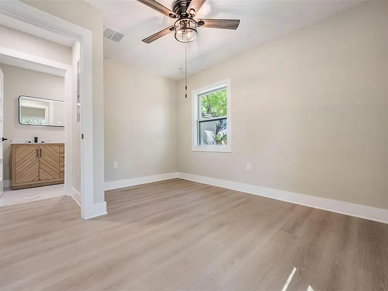 1104 S Lois Ave — Photo 18