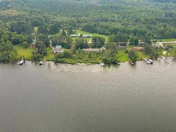 3rd image of 49354 Center Point Rd