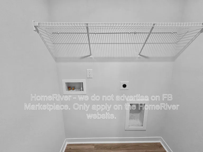 654 13th Avenue Dr NE — Photo 8