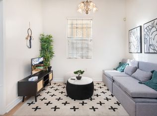 5750 San Vicente Blvd #ID1043055P, Los Angeles, CA 90019