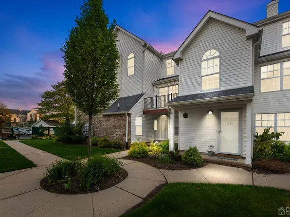 1012 Stony Brook Way, North Brunswick, NJ 08902