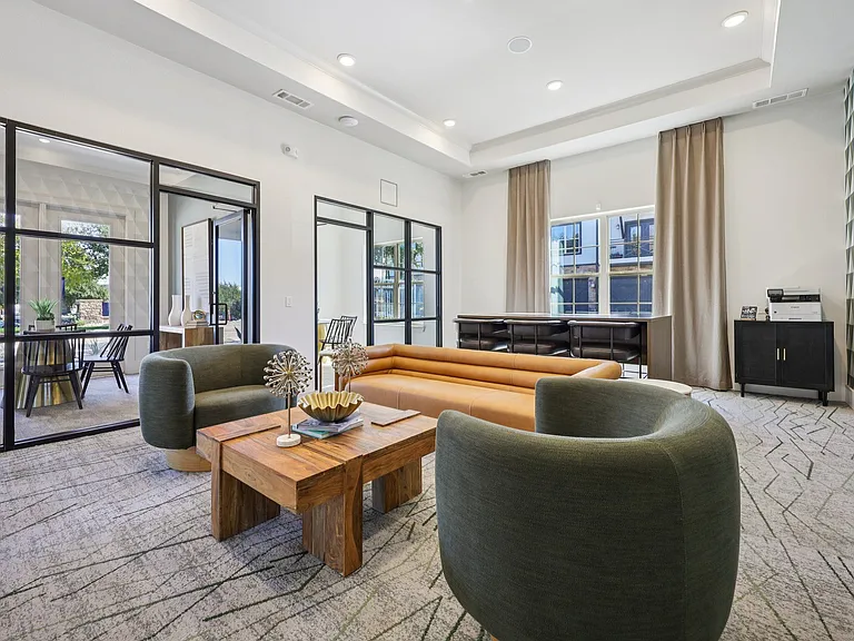 Vine + Vail Townhomes and Apartments — Photo 45