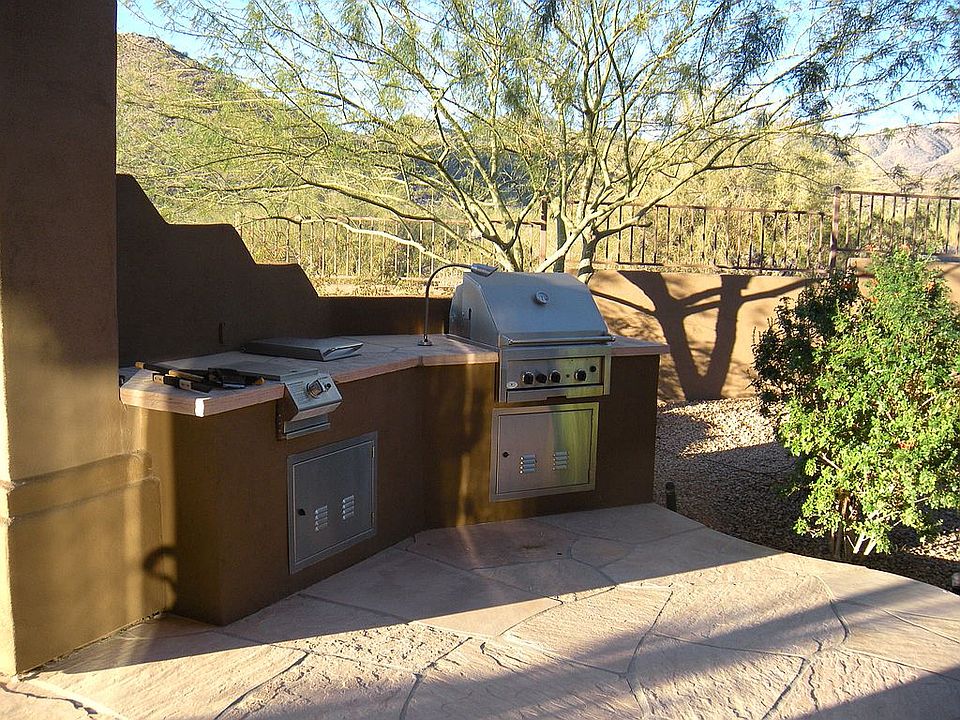 1st image of 12184 N 123rd Way
