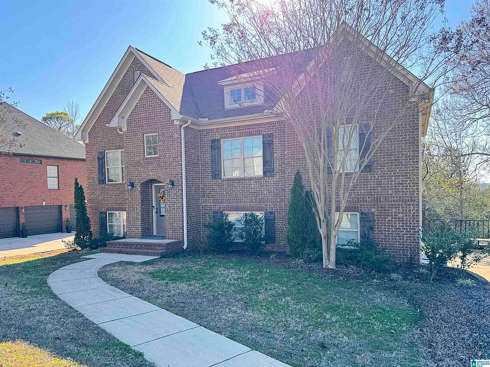 2nd image of 215 Grande View Pkwy