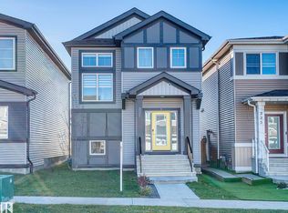 331 32nd Ave NW, Edmonton, AB T6T 2T1