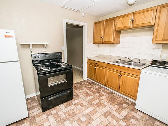 5th image of 3231 N Saint Paul St