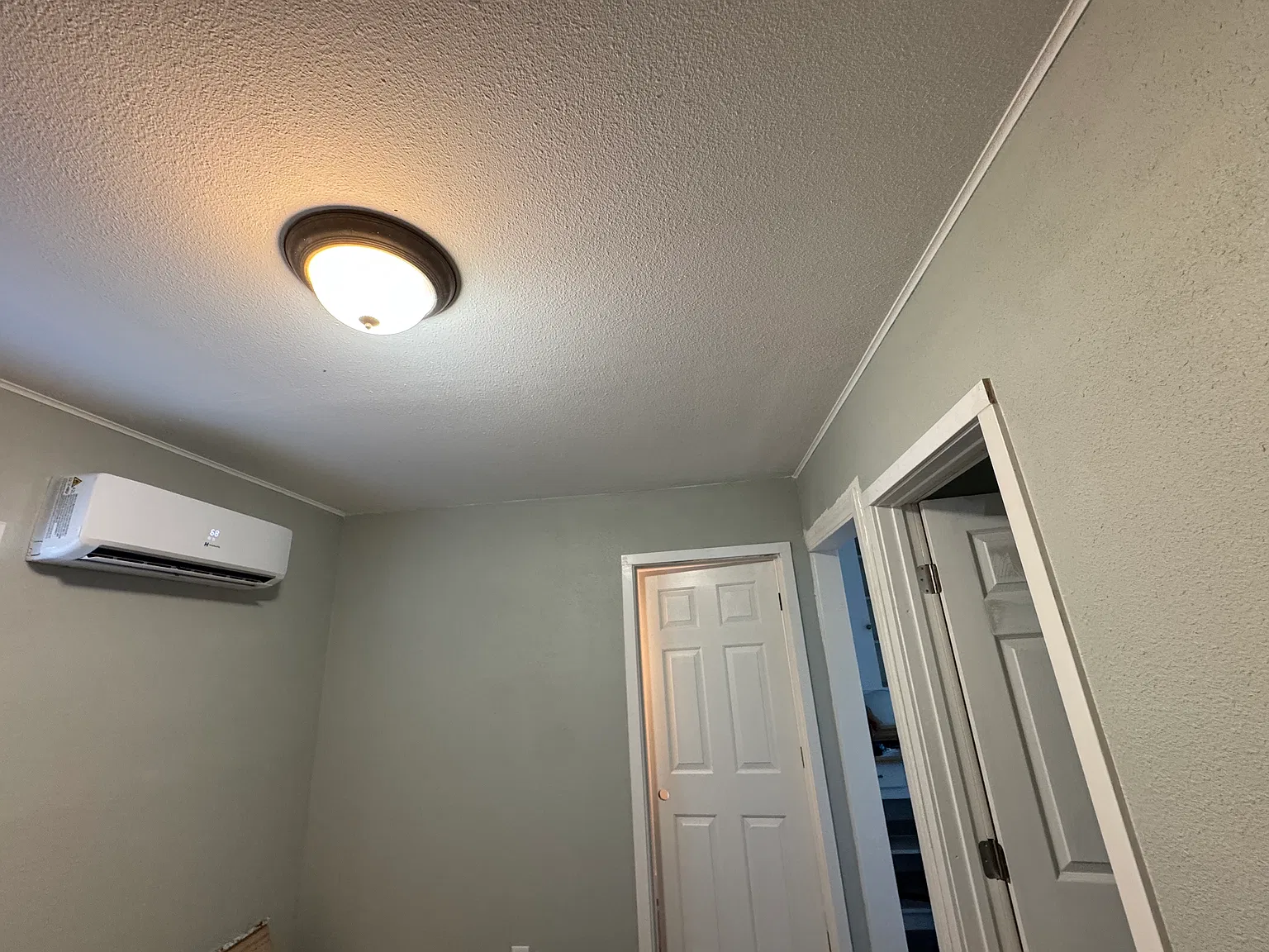 1 bed, $1,200 — Photo 4