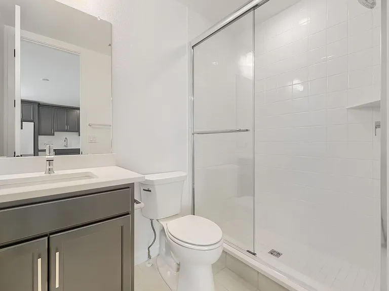 10940 Stanza Ln — Photo 24