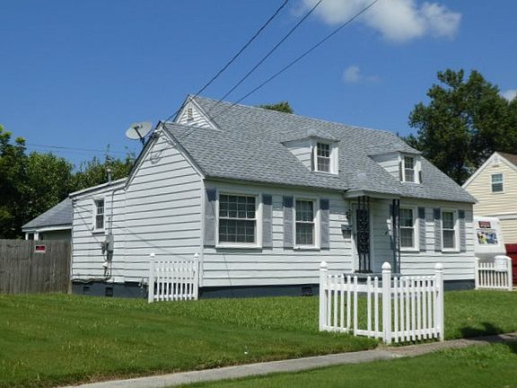3rd image of 5316 Ashby St