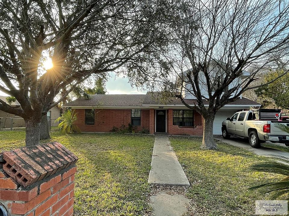 1st image of 2027 Pena St